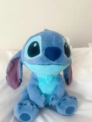 스티치 봉제 인형