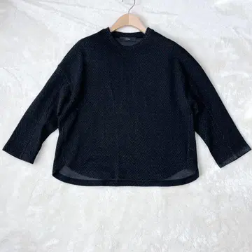 [컨디션 최상] FLORENT 플로렌트 상의 풀오버 패턴 블랙