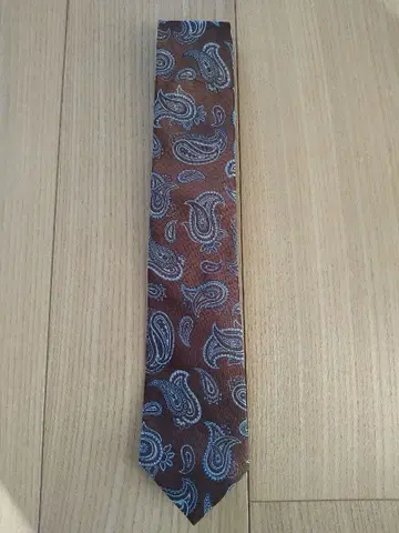 가마쿠라 셔츠 브라운 페이즐리 무늬 넥타이