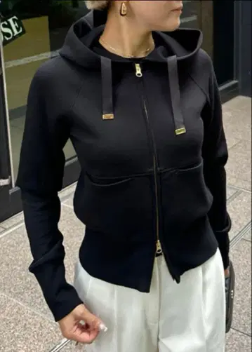 JENNE 후드티 블랙 M