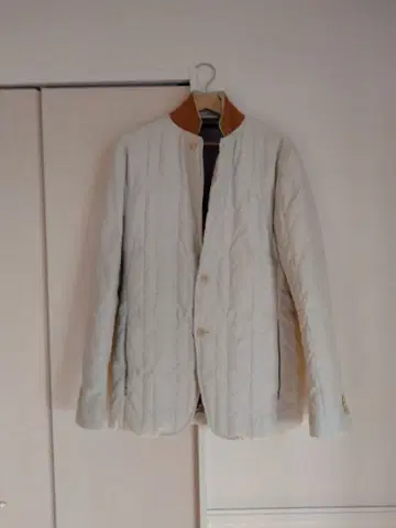 띠어리 퀼팅 자켓 화이트 브라운