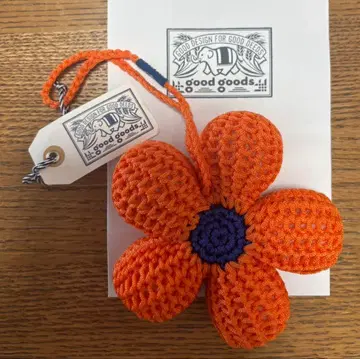 goodgoods 타이 오렌지 꽃 플라워 무카이 코지 snowman