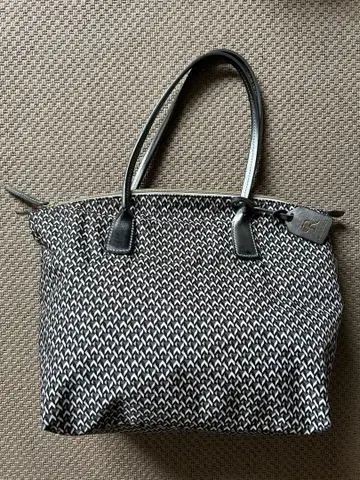 로베르타 피에리 토트백