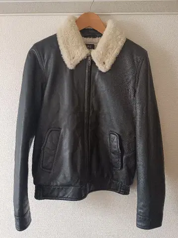 A.P.C. 블랙 가죽 자켓