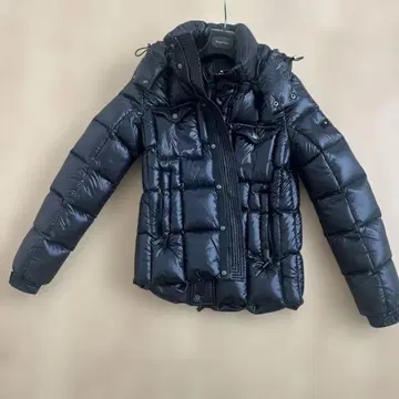 TATRAS 블랙 다운 자켓