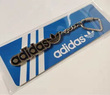 adidas 로고 카라비너 키링 미사용