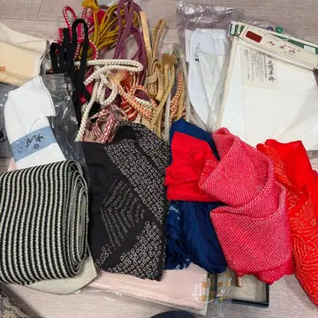 일본 정통 의상 소품 25점 이상 허리띠, 오비 장식 천, 타비, 부채