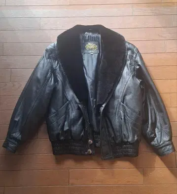 90s 빈티지 유로 이탈리아제 보아 가죽 자켓