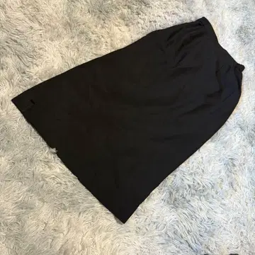 [ Igin Zibeline ] 새상품급 블랙 타이트 스커트 7AP