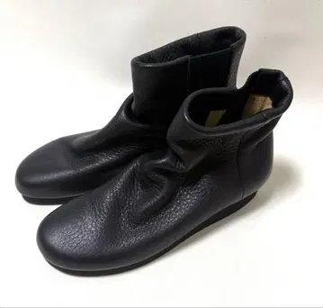 B.stuff 비스타프 천연 가죽 숏부츠 22cm 블랙