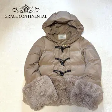 [그레이스 콘티넨탈] 더플 숏 다운 자켓 후드 새상품급!