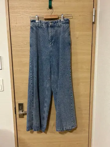 완판템 [ CLEL ] 빈티지 디자인 플레어 데님 팬츠