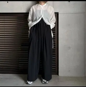 [ LOHEN ] 플리츠 턱 스트레이트 팬츠 네이비 38