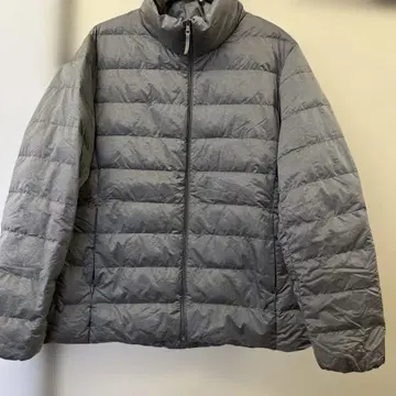 유니클로 울트라 라이트 다운 그레이 자켓