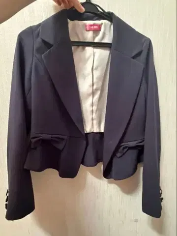 네이비 리본 포함 테일러드 자켓