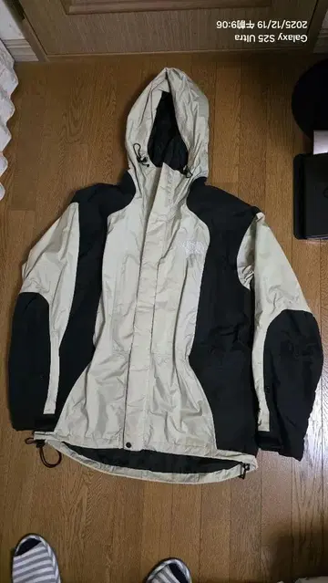 가격 인하 THE NORTH FACE 마운틴 후드티 L 베이지/블랙