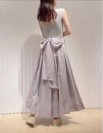 거의 새상품 SNIDEL 니트 도킹 원피스 스나이델 사이즈 1