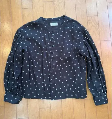 빔즈 보이 BEAMS BOY 도트 무늬 가디건 블라우스