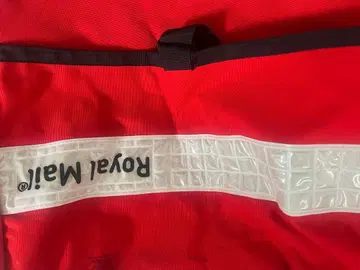 Royal Mail 중형 드라이백 빨간색