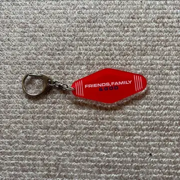 KviBaba FRIENDS, FAMILY & GOOD 키링