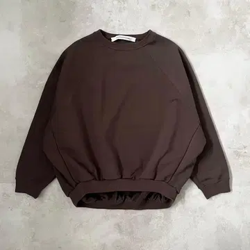 COGTHEBIGSMOKE 코그더빅스모크 ELLIS 맨투맨