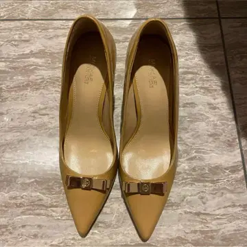 MK 마이클코어스 하이힐 리본