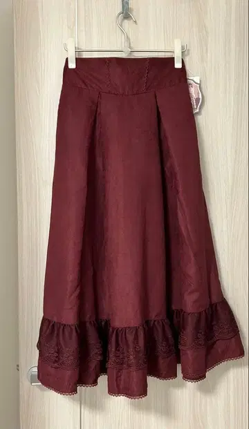 시마무라 쿠루미 여성용 노엘 드 메모와르 스커트 짙은 빨간색 LL 사이즈