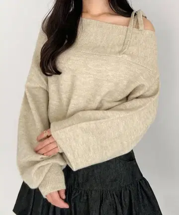 Heather 리본 오프숄더 니트