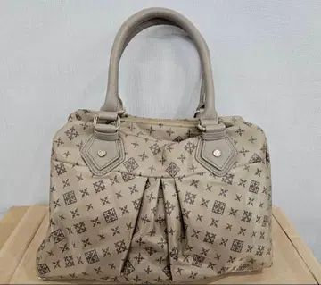 Daily russet 베이지 프린트 패턴 핸드백