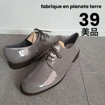 [시착만 한 상품] 에나멜 그레이 레이스업 슈즈 드레스 슈즈 24.5cm