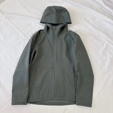 미착용 유니클로 블록테크 후드티 S 사이즈 마운틴 파카