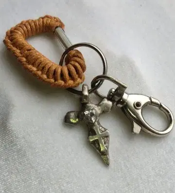 특가 핸드메이드 실버 스윙 크로스 참 키링