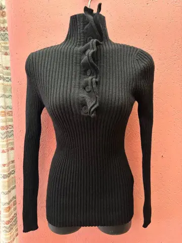 장 폴 고티에 터틀 하이넥 니트 FEMME