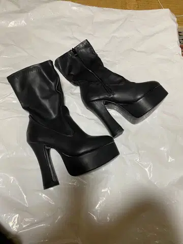 블랙 힐 부츠 합성 피혁 24cm