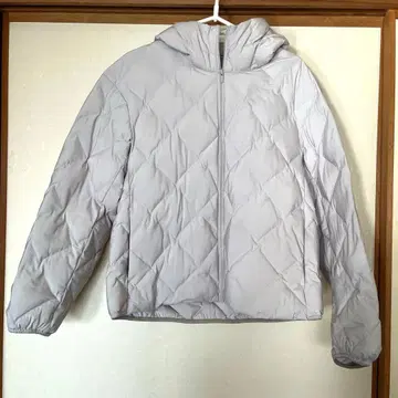 유니클로 후드 부착 다운 자켓