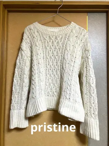 PRISTINE 아이보리 케이블 짜임 니트