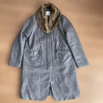 KOE 그레이 인조 모피 옷깃 충전솜 롱 코트 가볍고 따뜻한 새상품