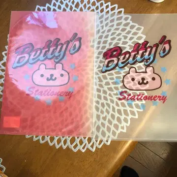 헤이세이 레트로 Betty's 클리어 파일 2장 세트