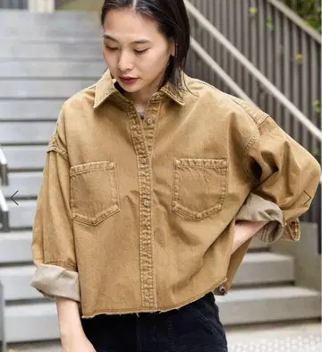 journal standard 라이트온 데님 크롭 셔츠