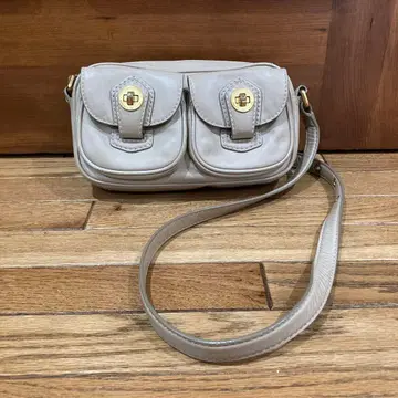 MARC BY MARC JACOBS 숄더백 가격 인하!