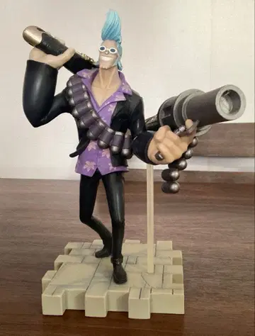 STRONG WORLD 시리즈 프랭키 피규어