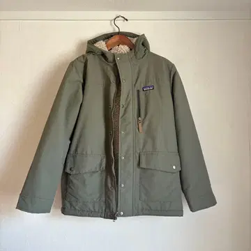 Patagonia 후드 부착 점퍼 올리브 그린