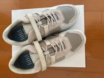 Fitfit 아나토믹 레이스 스니커즈 24cm