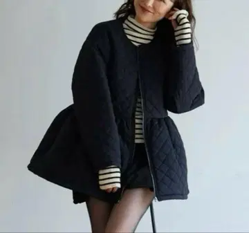 Myu 뮤 퀼팅 페플럼 코트 블랙