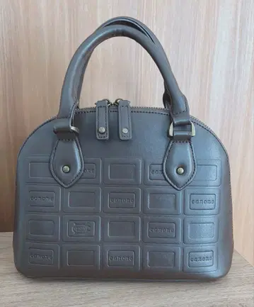 메종 드 플뢰르 푸치 로브 카논 백