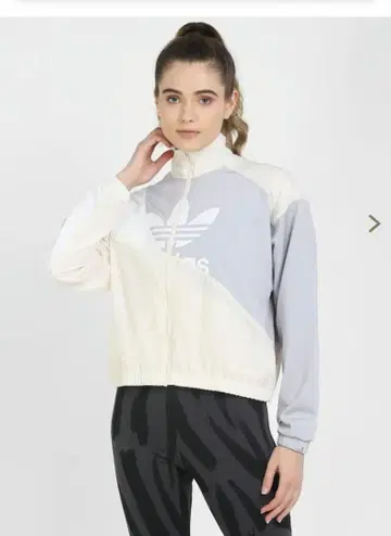 아디다스 여성용 숏 기장