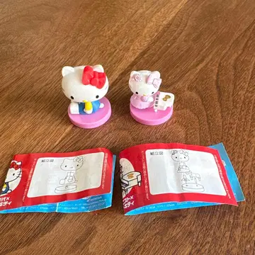 [ 시크릿 ] 헬로키티 피규어 2체 세트