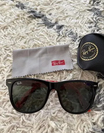 RayBan 뒷면 빨간색 로고 케이스 포함