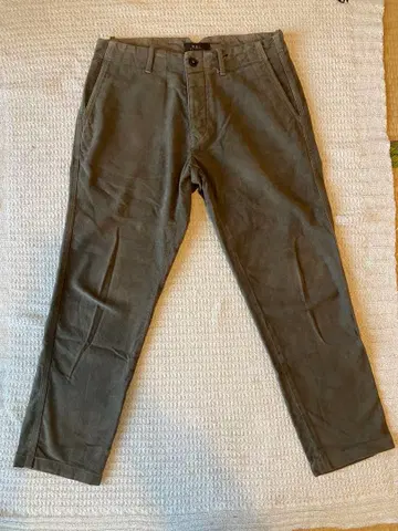 R.B.L. 올리브 그린 치노 팬츠