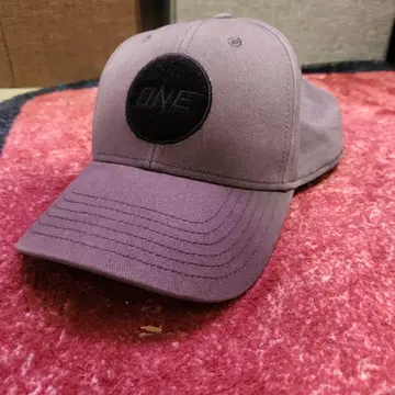 ONE 로고 야구 모자 퍼플